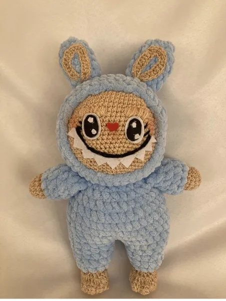 Amigurumi labubu 1