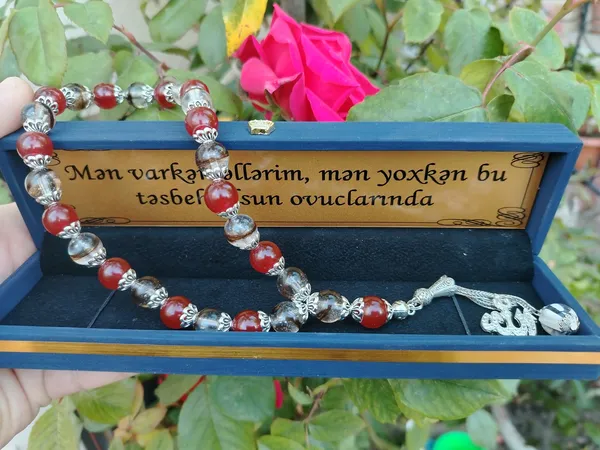 Saç telindən hazırlanan təsbeh 1