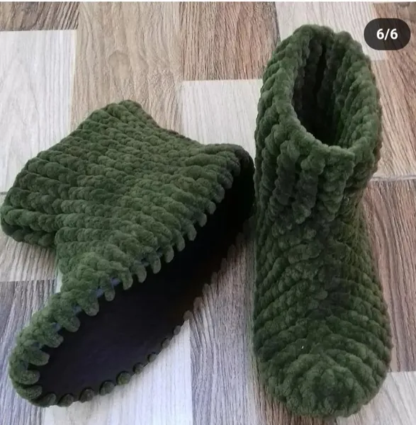 Knitted boots 3