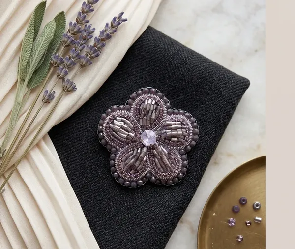 Broşlar 1