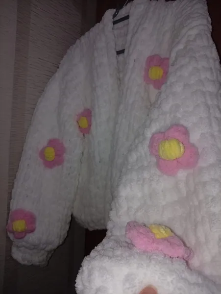 Əl işi Puffy hırka/çiçəkli 2