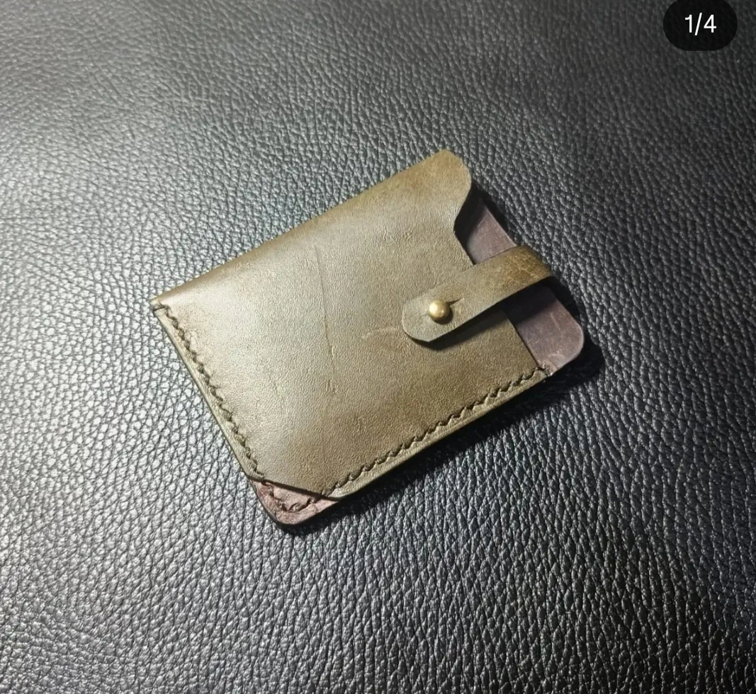 Minimalist pul qabı 