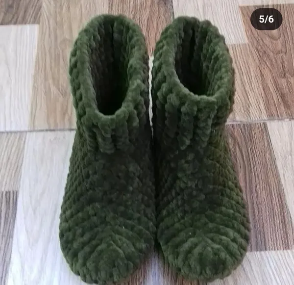 Knitted boots 4