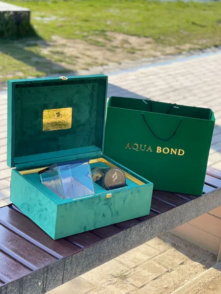 Aqua Bond (aquarium) 2