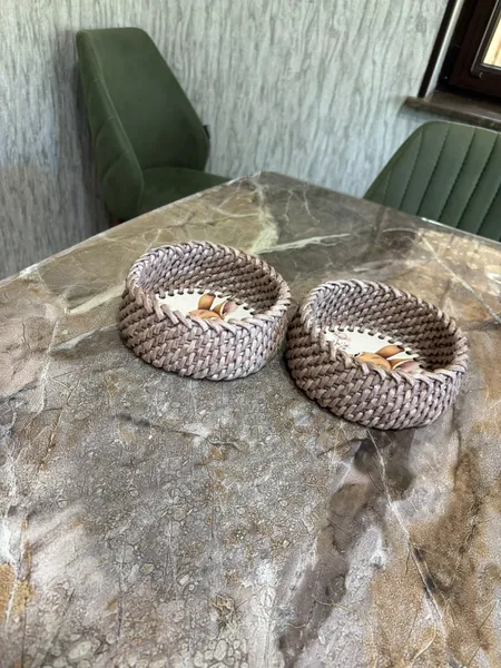Əl ilə hörülmüş çərəz qablar 2