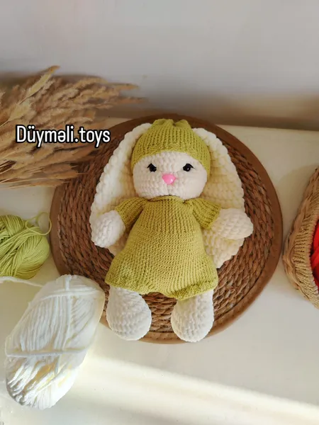 Əl işi dovşan oyuncaq