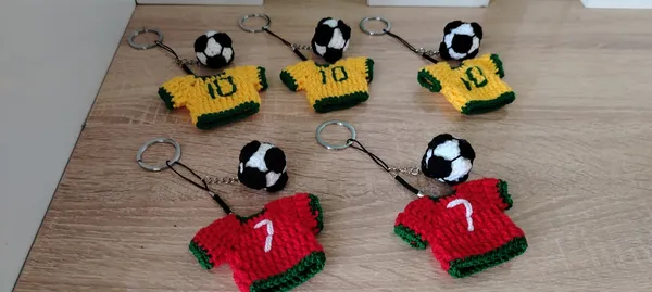 ⚽Futbol fanları üçün breloklar 1