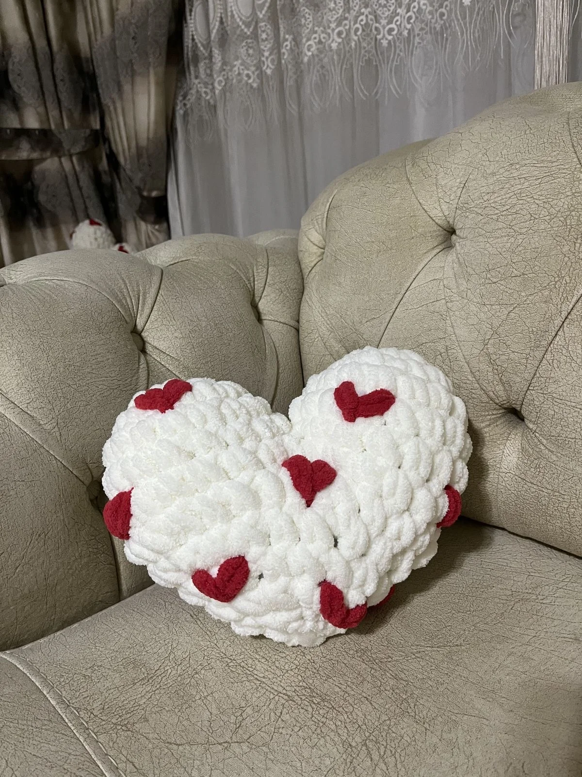 Puffy kalp yastık