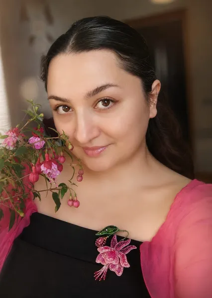 Fuşiya(sırğa gülü) yaxa sancağ 2