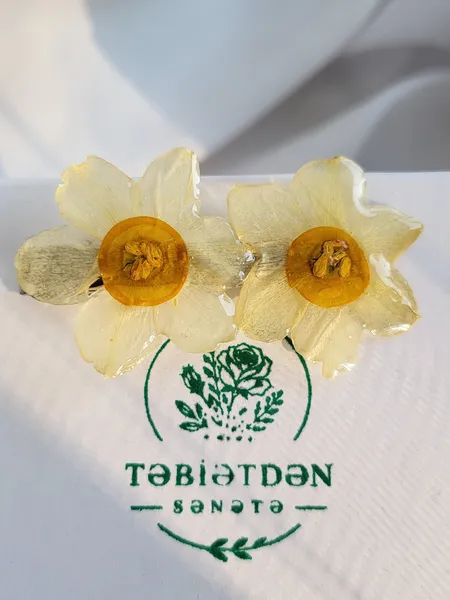 Təbii güllərdən hazırlanmışdır 2