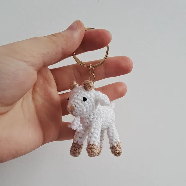 Amigurumi keçi brelok