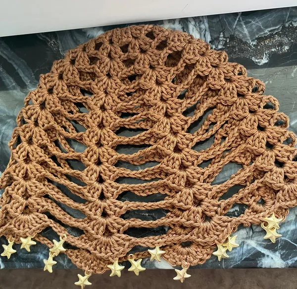 Saç bandanası (bone). 2