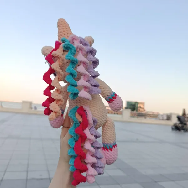 Oyuncaq təkbuynuz 🦄 2