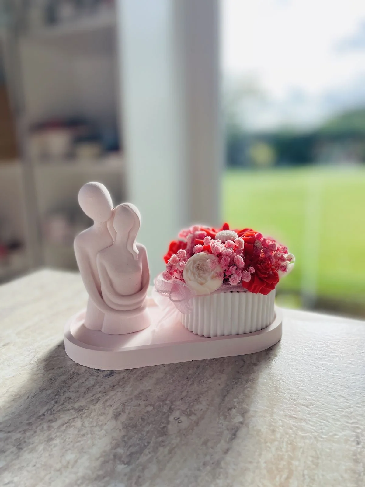 Decor with gypsum and candle