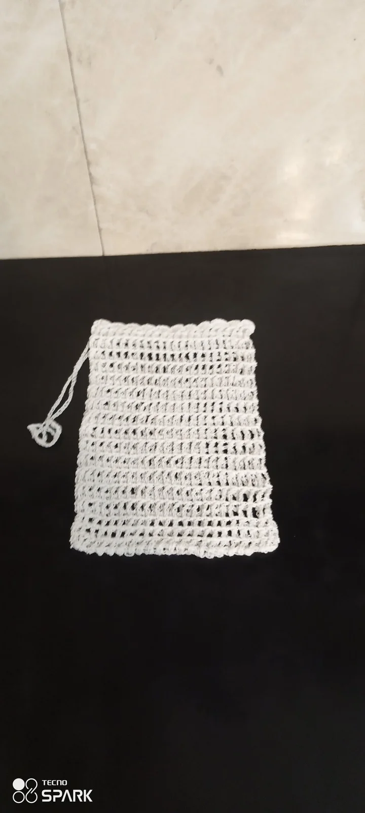 Əl ilə toxunmuş hamam lifi