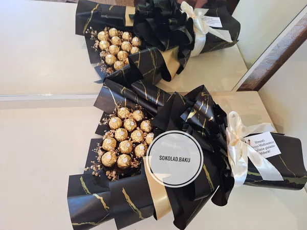 Ferrero roşen buketi 1